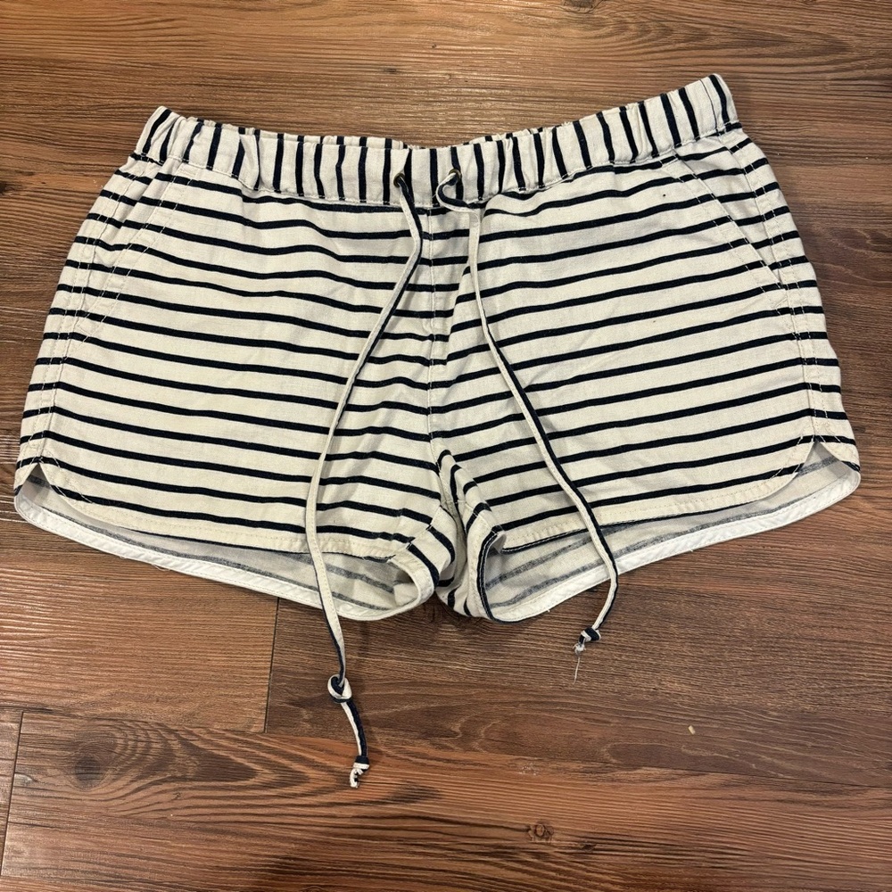 J. Crew White Stripe Linen Shorts Size S Nautical Coastal Boat